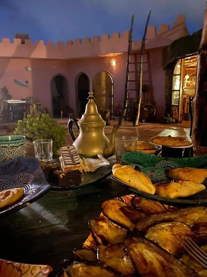 La Casa Guapa Daire Suvayr Fas